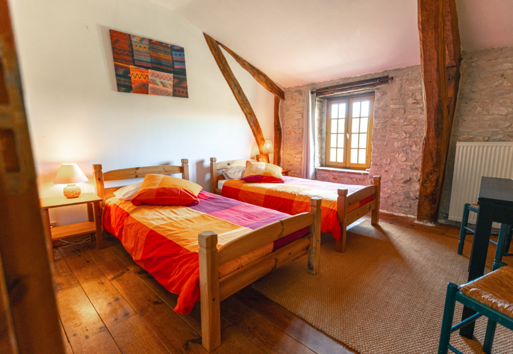 Twin bedroom in the Barn